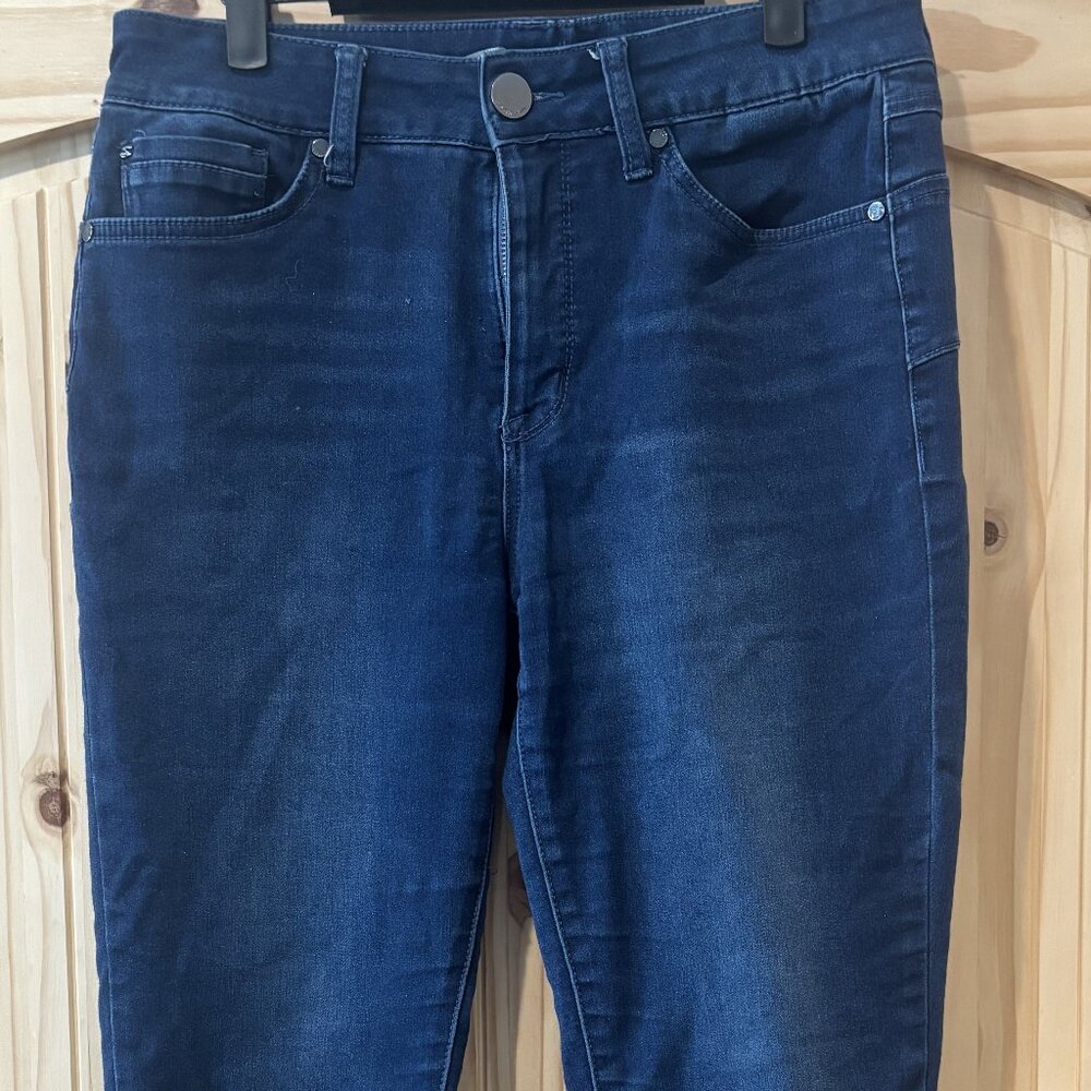 Seven7 Booty Shaper Size 10 Skinny Jeans